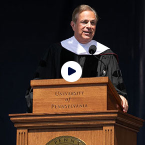 Michael Beschloss speaks at a podium.