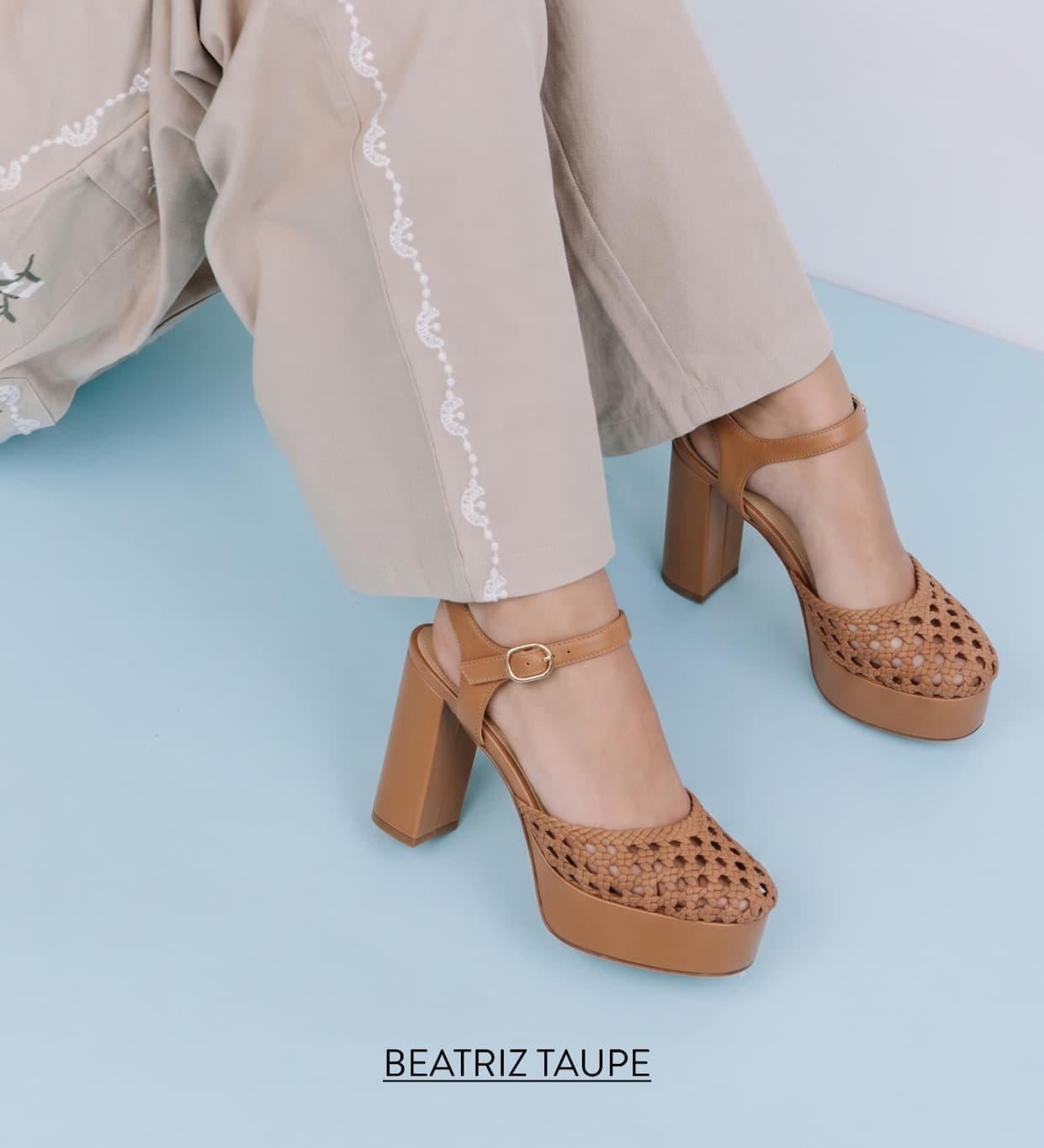 Beatriz Taupe