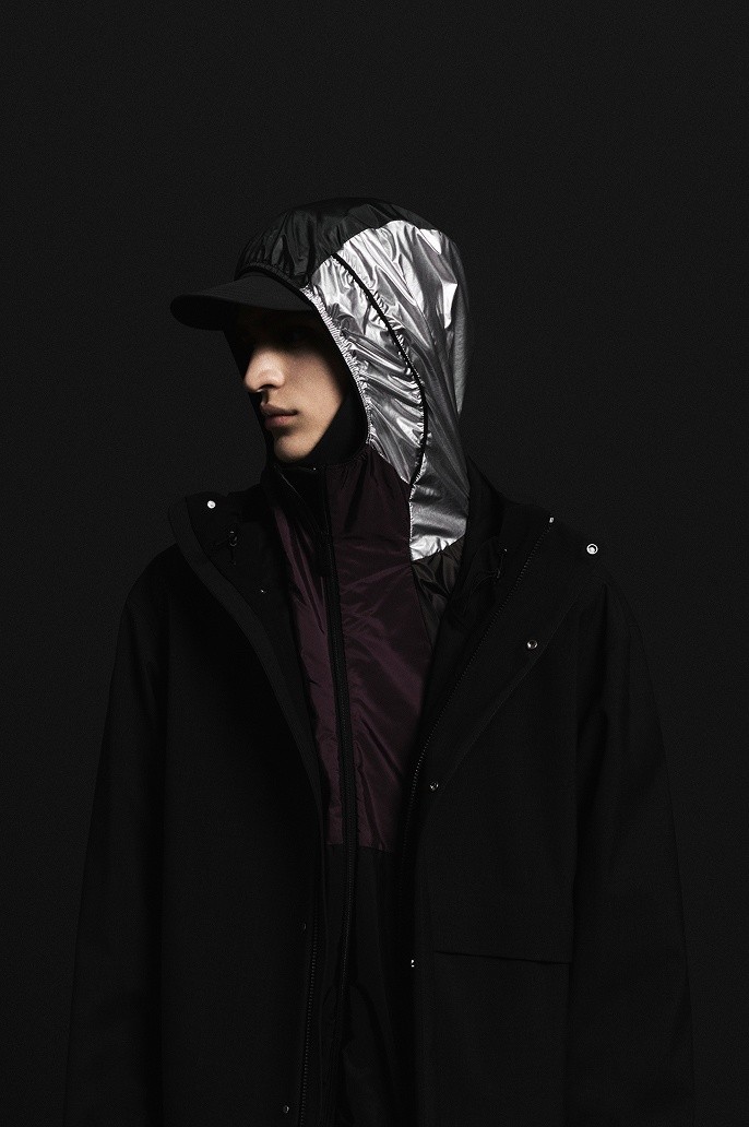 Children Shop now on Moncler's website