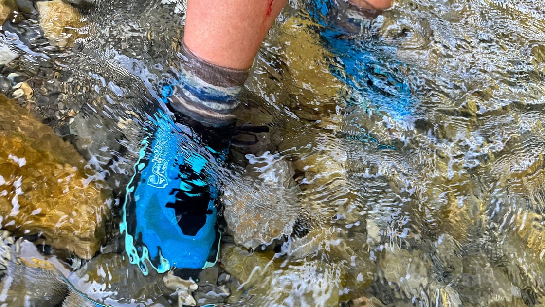 feet-in-water-1