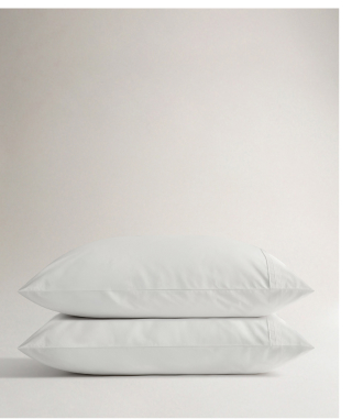 Crisp & Cool Tailored Border Pillowcase Set
