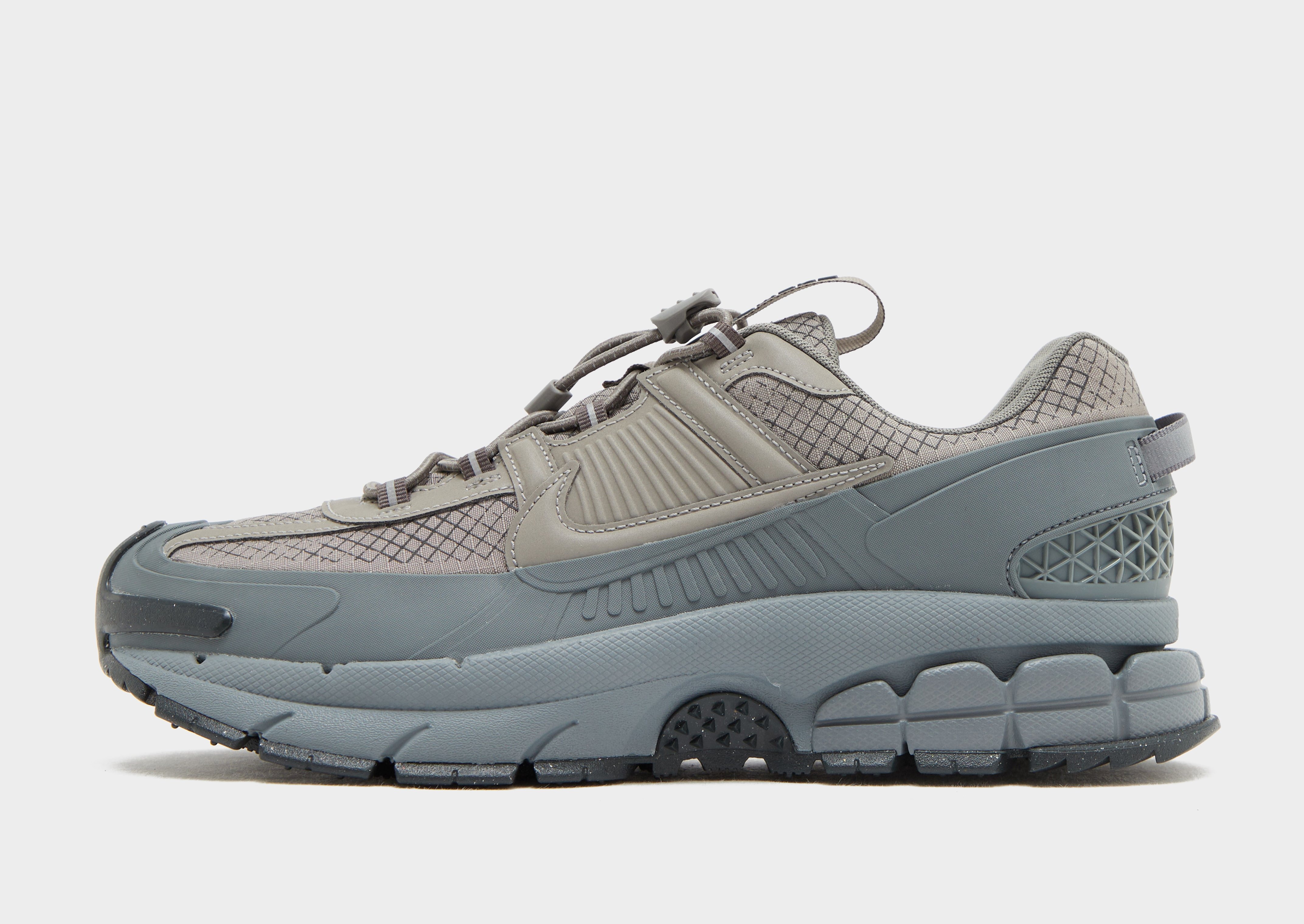Nike Vomero Roam