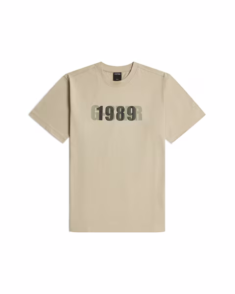 Multi Layer 1989 Tee Graphic