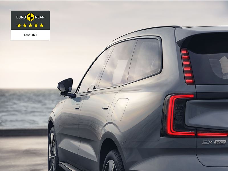A car parked on the beach

AI-generated content may be incorrect.