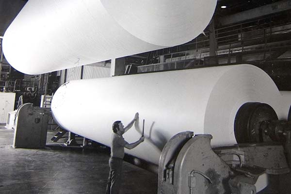 Landscapes, Labor, and the Infrastructures of Printed Newspapers