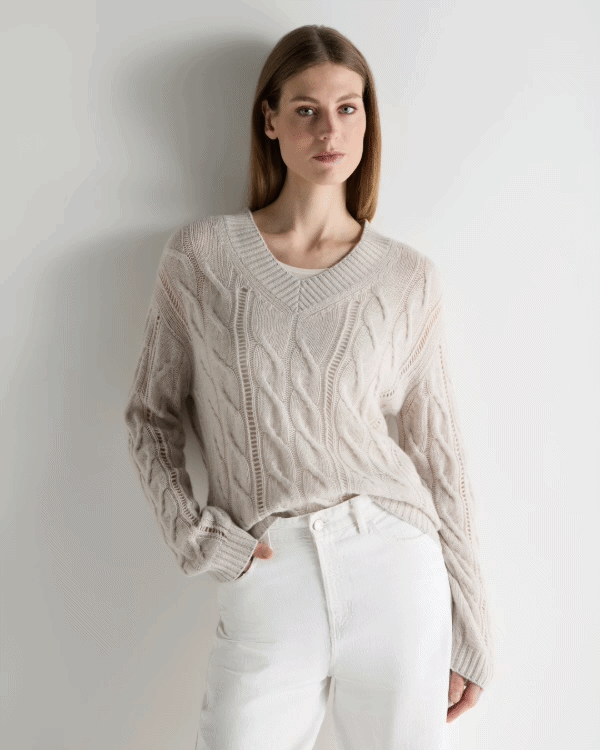 Women's Open Cable V Neck Cashmere Jumper
