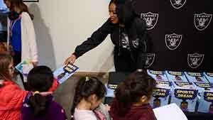 Raiders kick off the Winter Reading Challenge