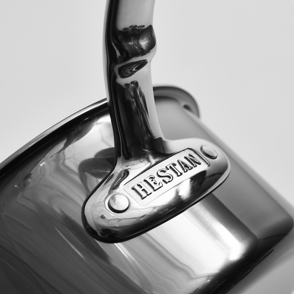 IMG: Closeup of NanoBond pan handle and surface