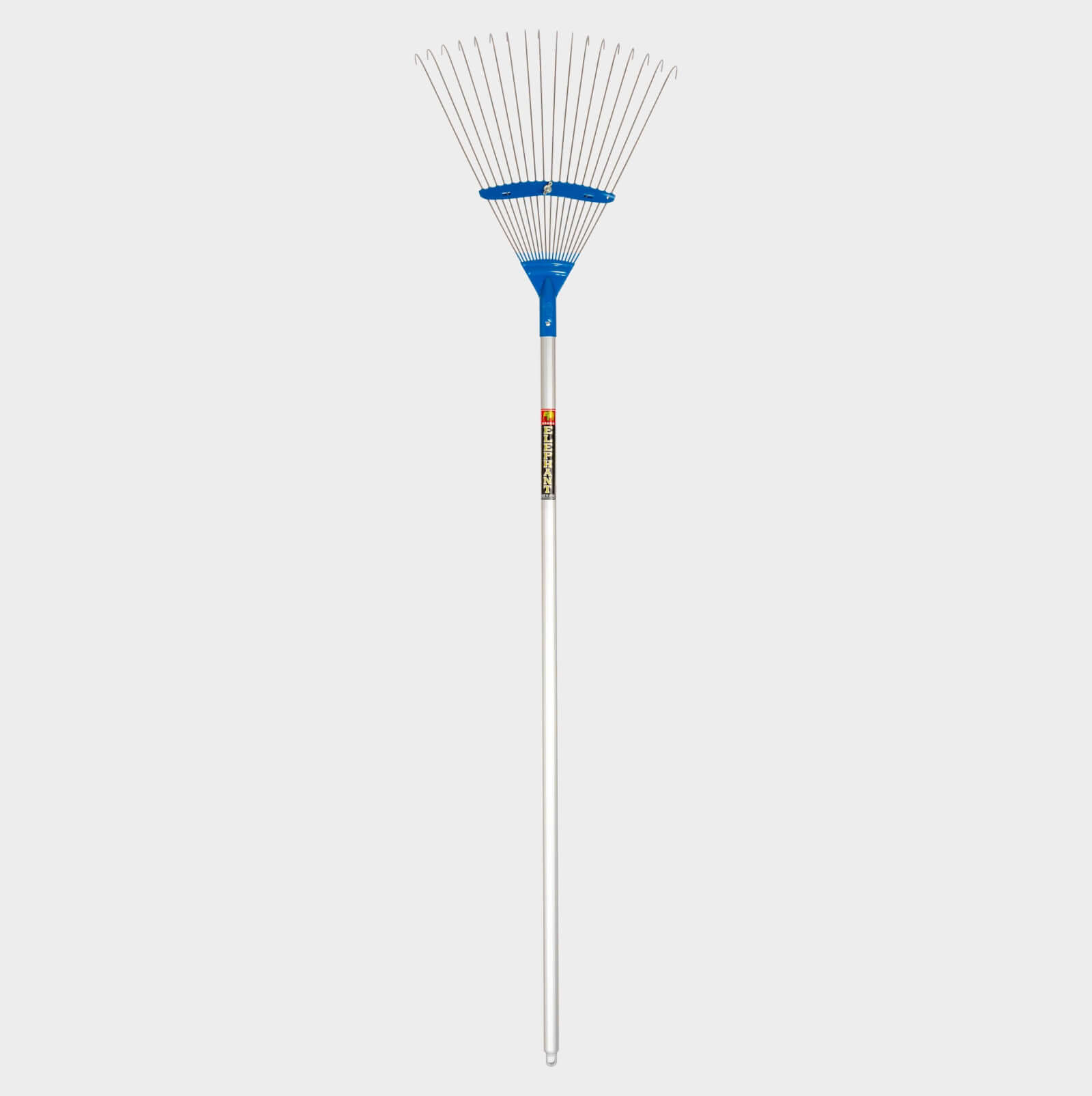 Image of Niwaki Adjustable Aluminum Rake