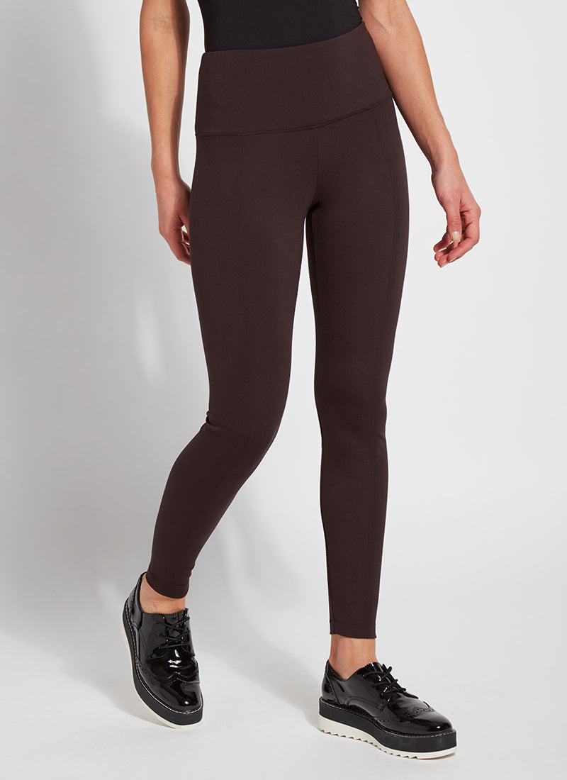 Image of Signature Center Seam Legging (28