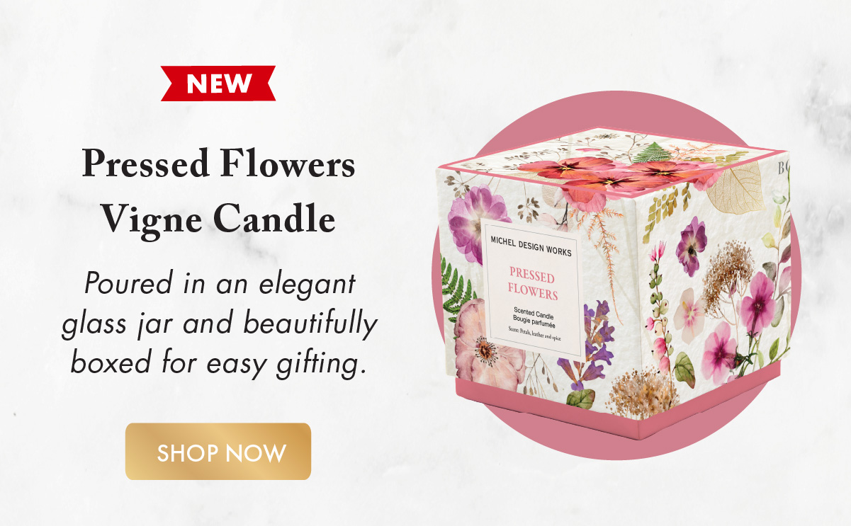 Pressed Flowers Vigne Candle  Poured in an elegant glass jar and beautifully boxed for easy gifting.