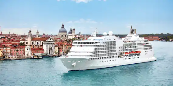 Are Cruise Ships Allowed in Venice?