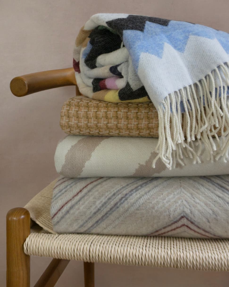 JANECARR Instagram - Blankets