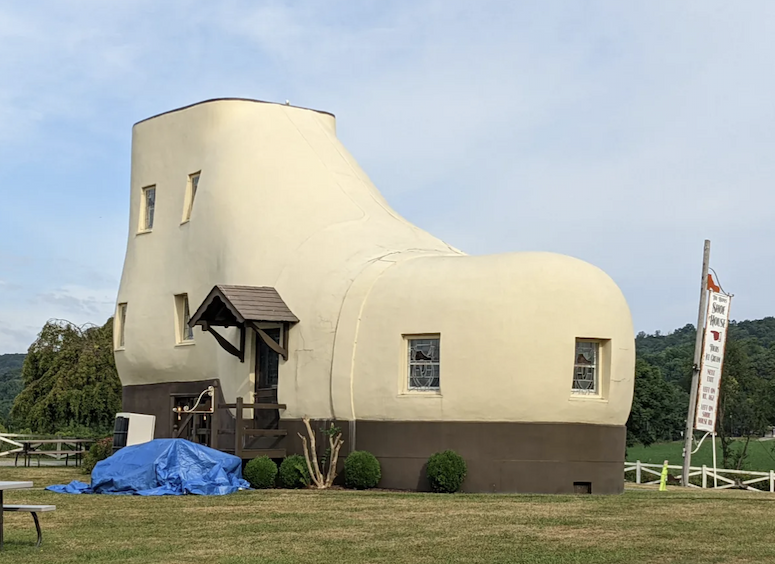 Haines Shoe House 