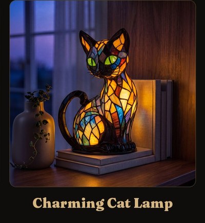 Charming Cat Lamp