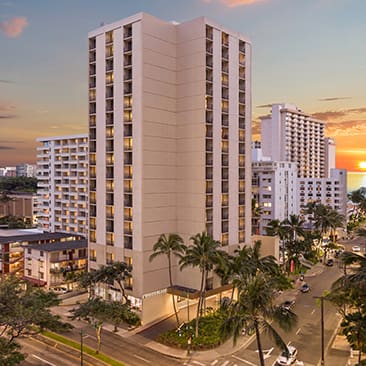Oahu: Hyatt Place Waikiki Beach Package
