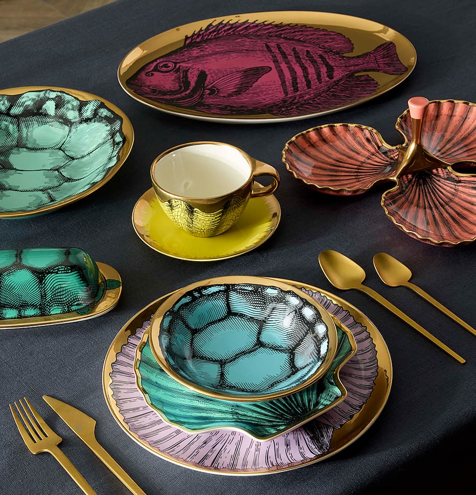 SHOP DINNERWARE