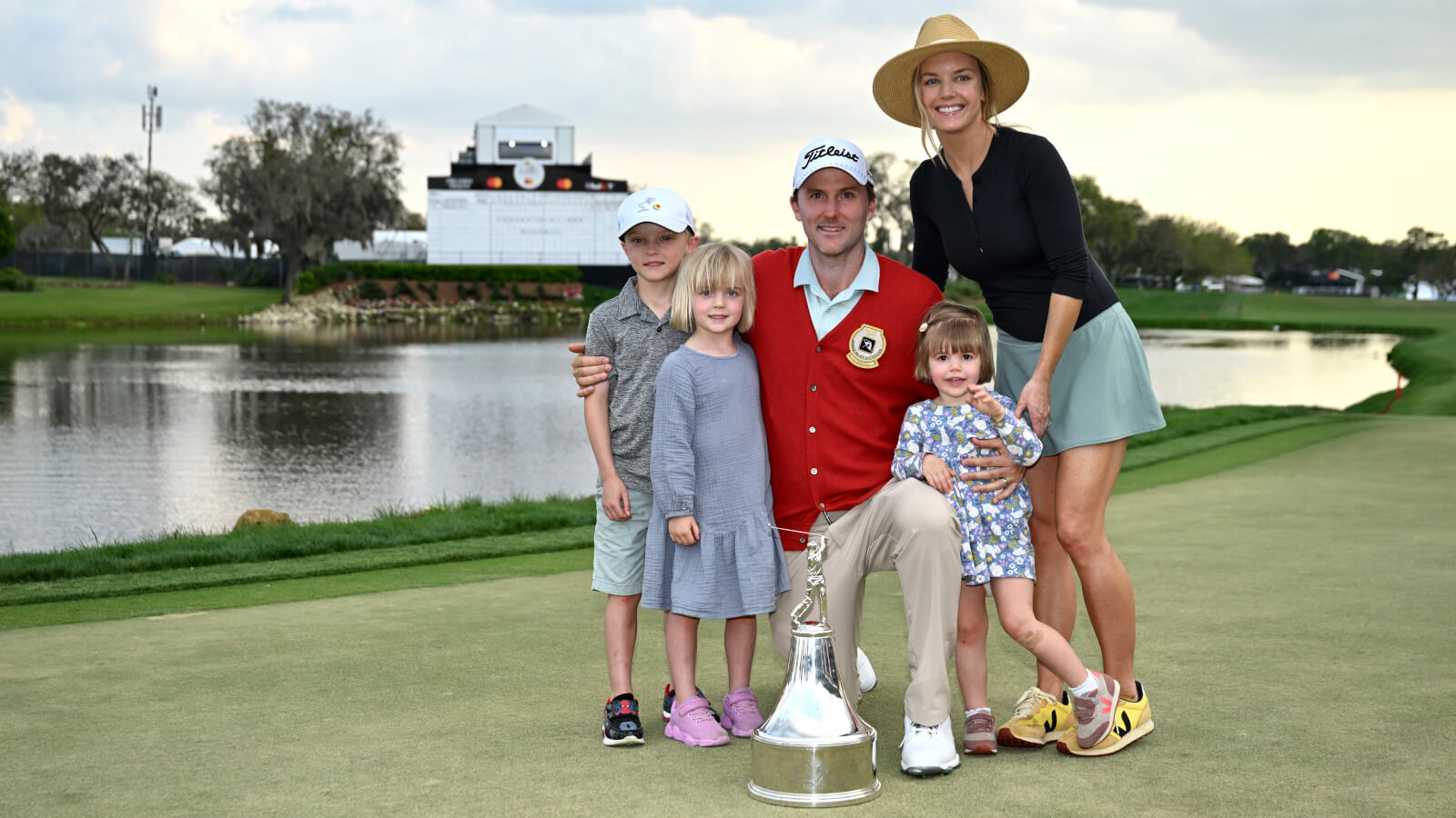 Henley_trophy.jpg