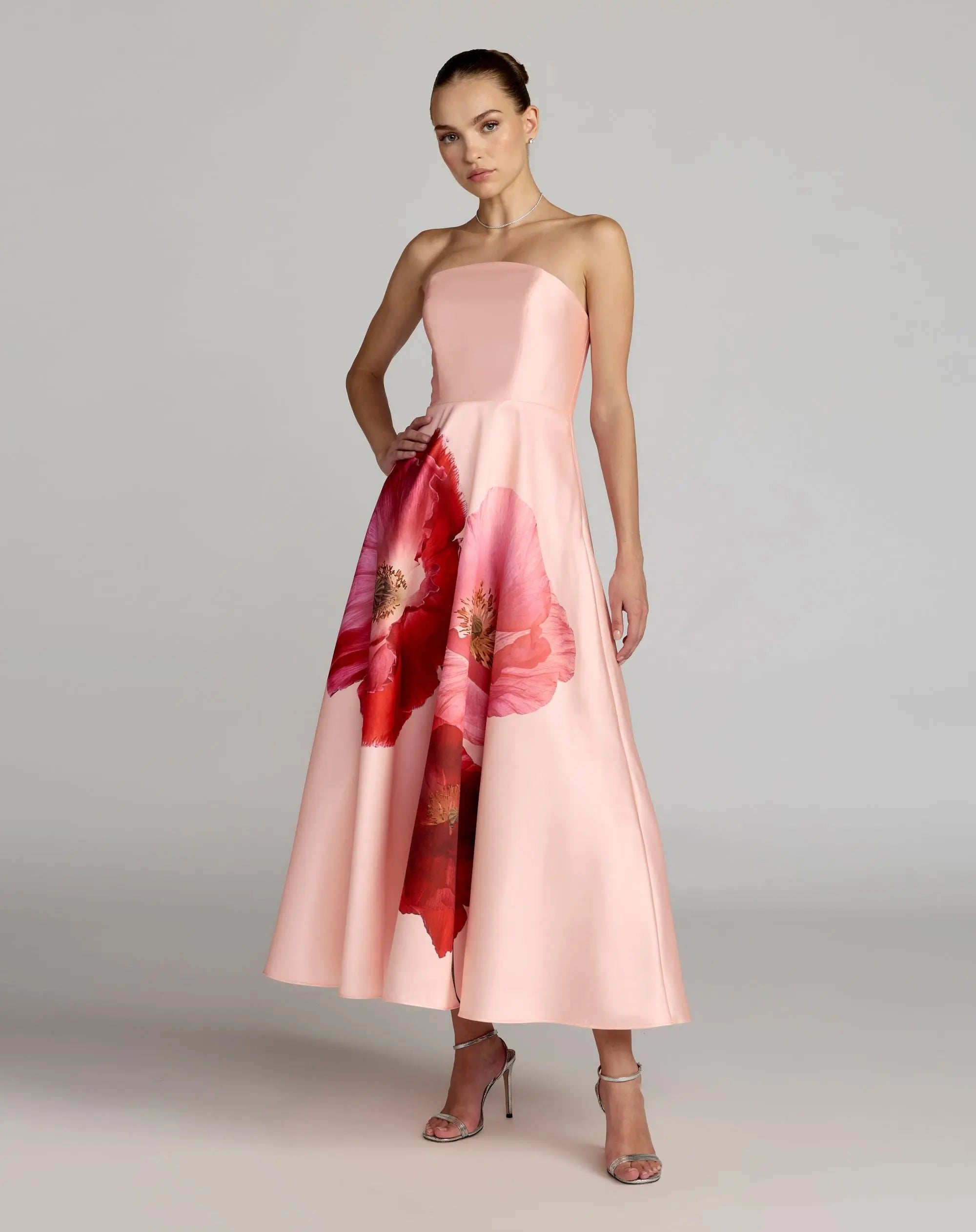 Image of Pink Strapless A Line Midi Dress With Flower Print