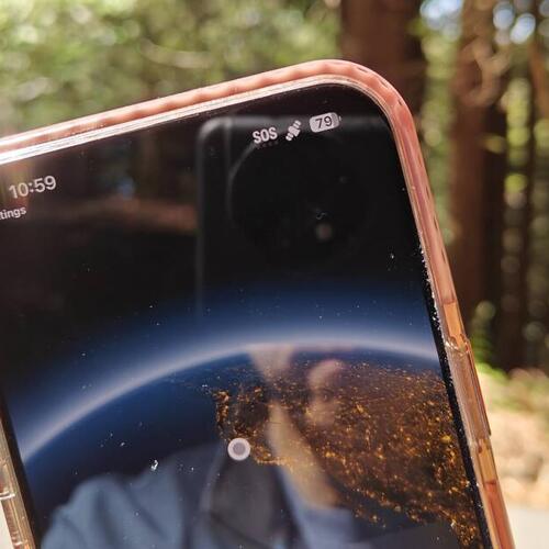 Apple Offers Another Year of Free Satellite Access on iPhone 14, 15