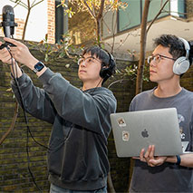 As a test, Yiduo Hao (left) recorded the sounds of spring in Philadelphia, then used SmartDJ to transform them into the sounds of a forest. (Image: Sylvia Zhang)
