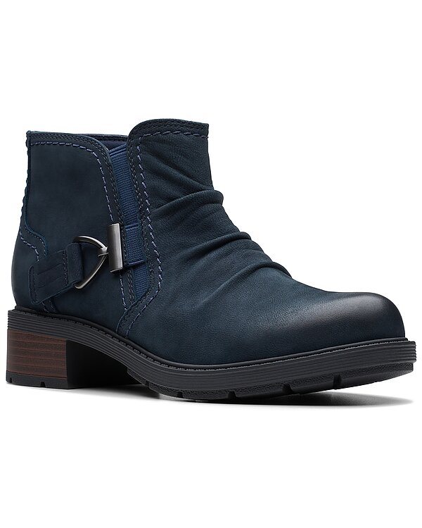 Clarks Hearth Clara Nubuck Bootie