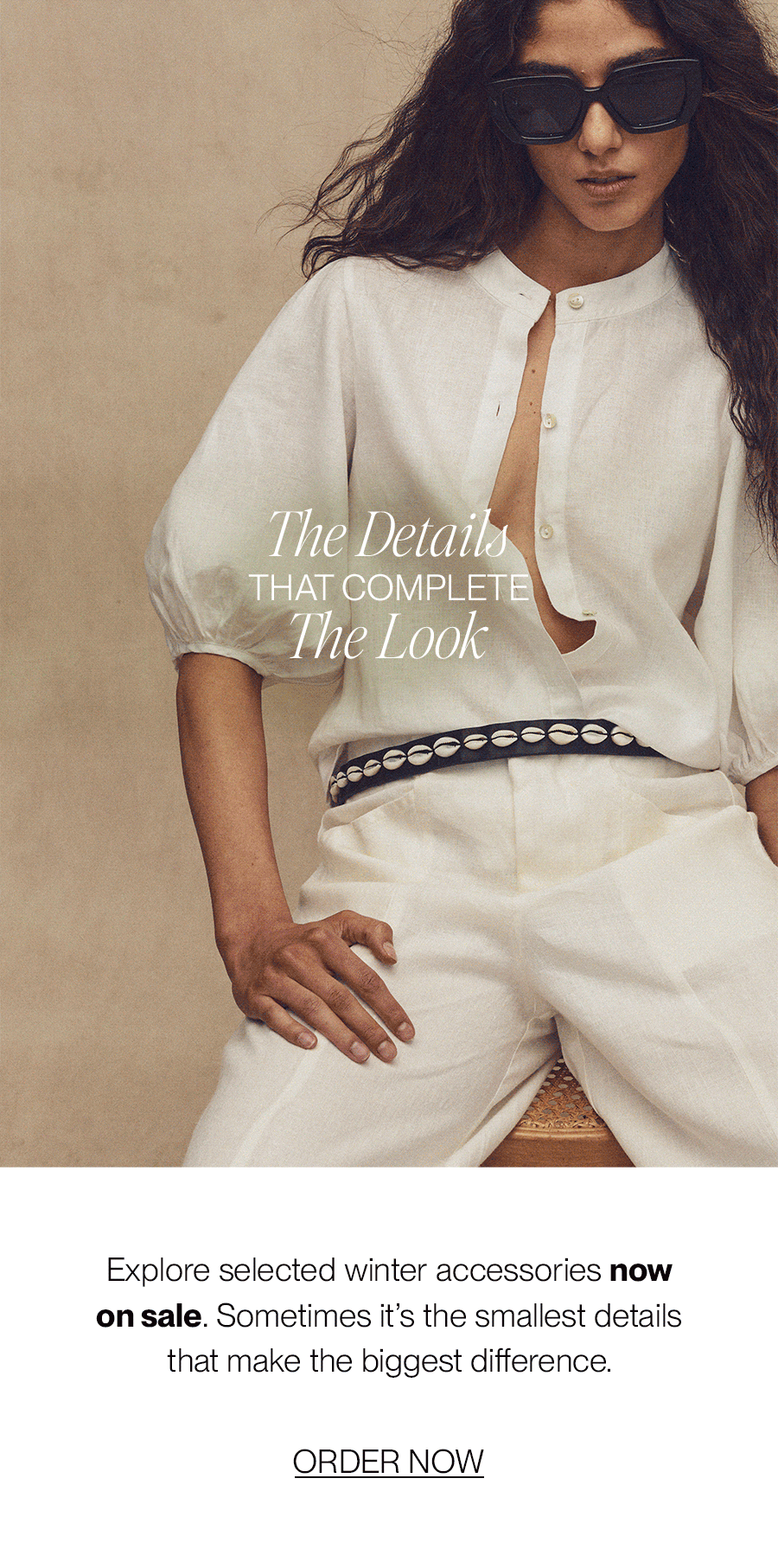 LEATHER accessories SALE Lightweight, feminine, and sophisticated, it is a versatile garment that elevates any look: from a relaxed outfit with jeans to a more elegant evening proposal.