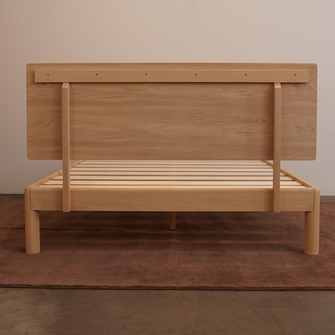 Keeps Strap Bed Frame with solid wood Attached Headboard Easy Assembly