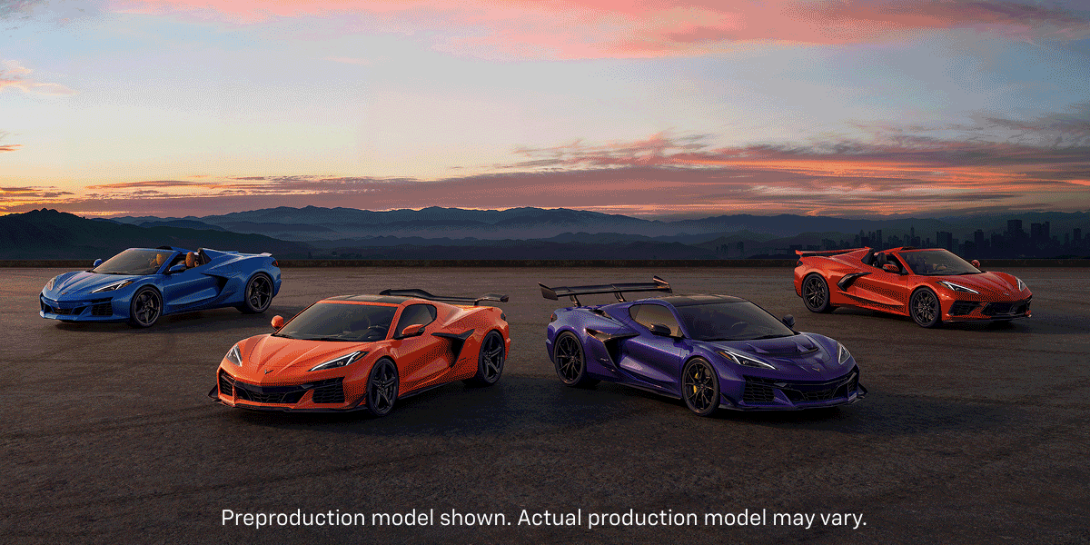Rotating image animation showcasing the Corvette lineup and various interior features. Preproduction model shown. Actual production model may vary.