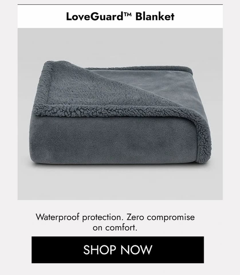 LoveGuard™   -   Waterproof   Couples   Blanket