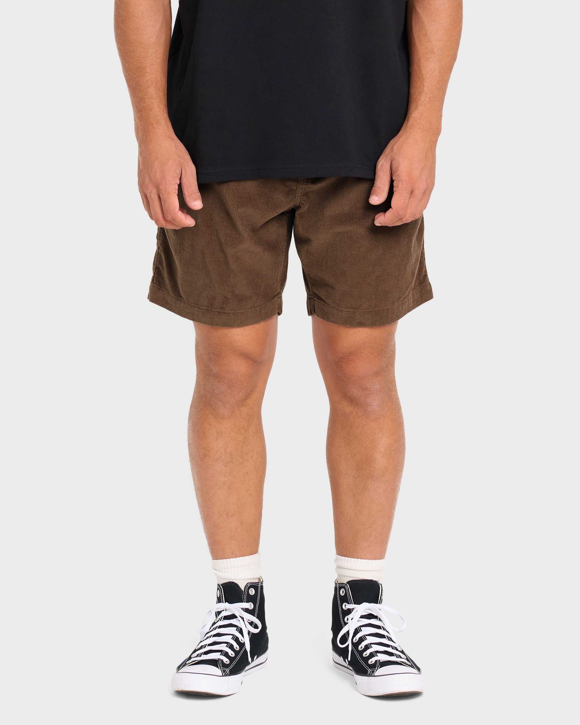 Image of Larry Layback Corduroy Shorts - Carafe