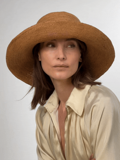 Izzy Sunhat Tan