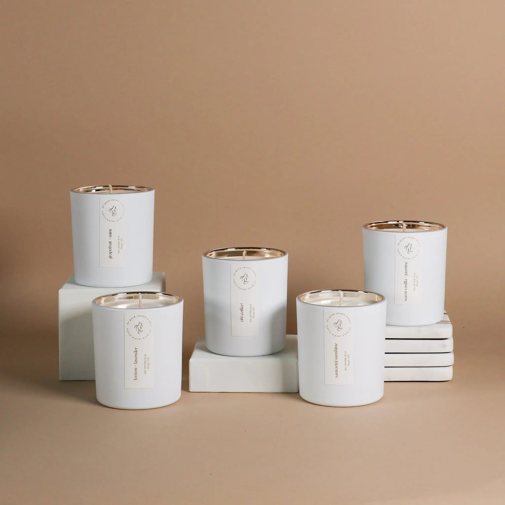 Signature White Collection candles