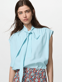 Bow Tie Sleeveless Blouse