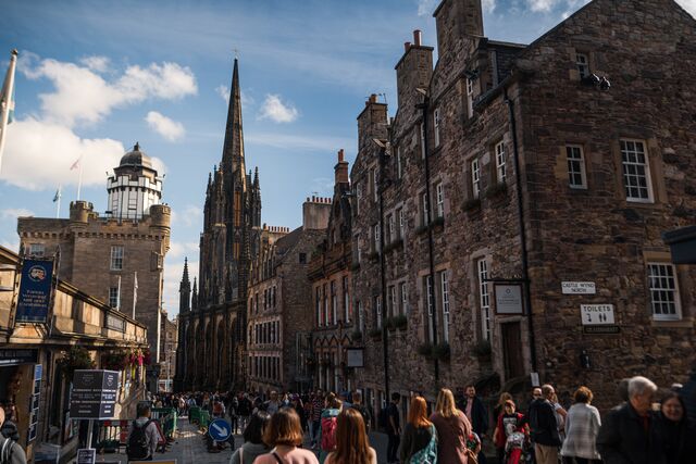Stroll the streets of Edinburgh