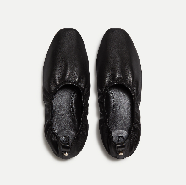 DELICATO Poise Leather Ballerinas Black