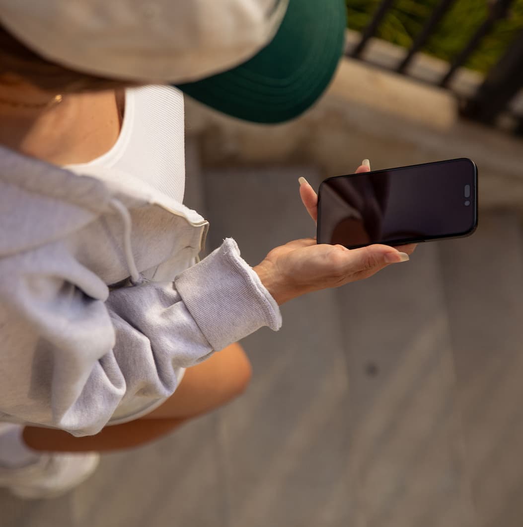 "Love my new red light screen protector, easy on the eyes."