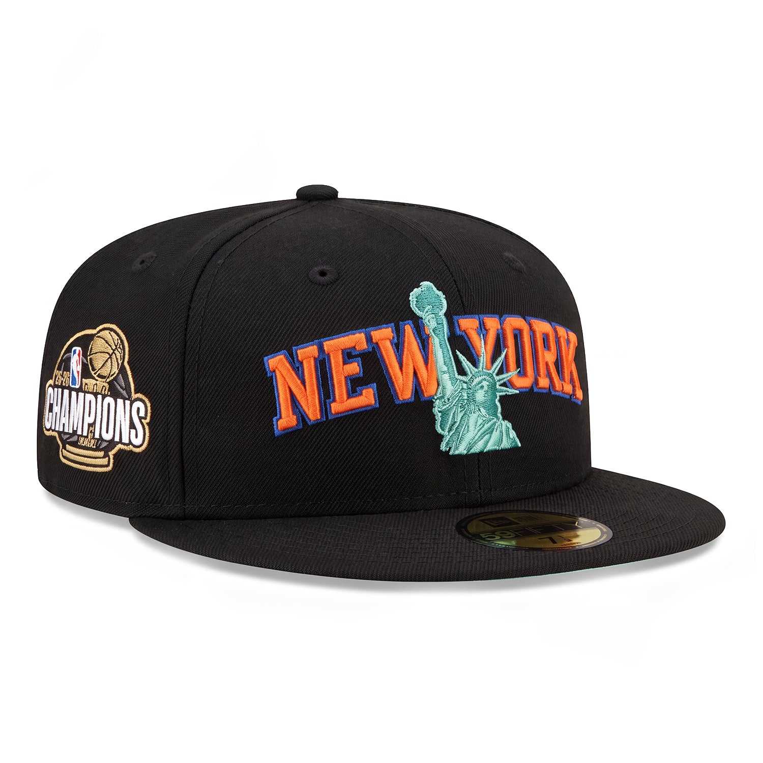 Image of Pre-Order New Era 59Fifty New York Knicks 2026 NBA Champions Patch Statue of Liberty Arch Hat - Black