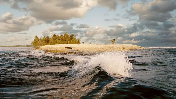 Waves sweep past the Funafuti Atoll, Tuvalu