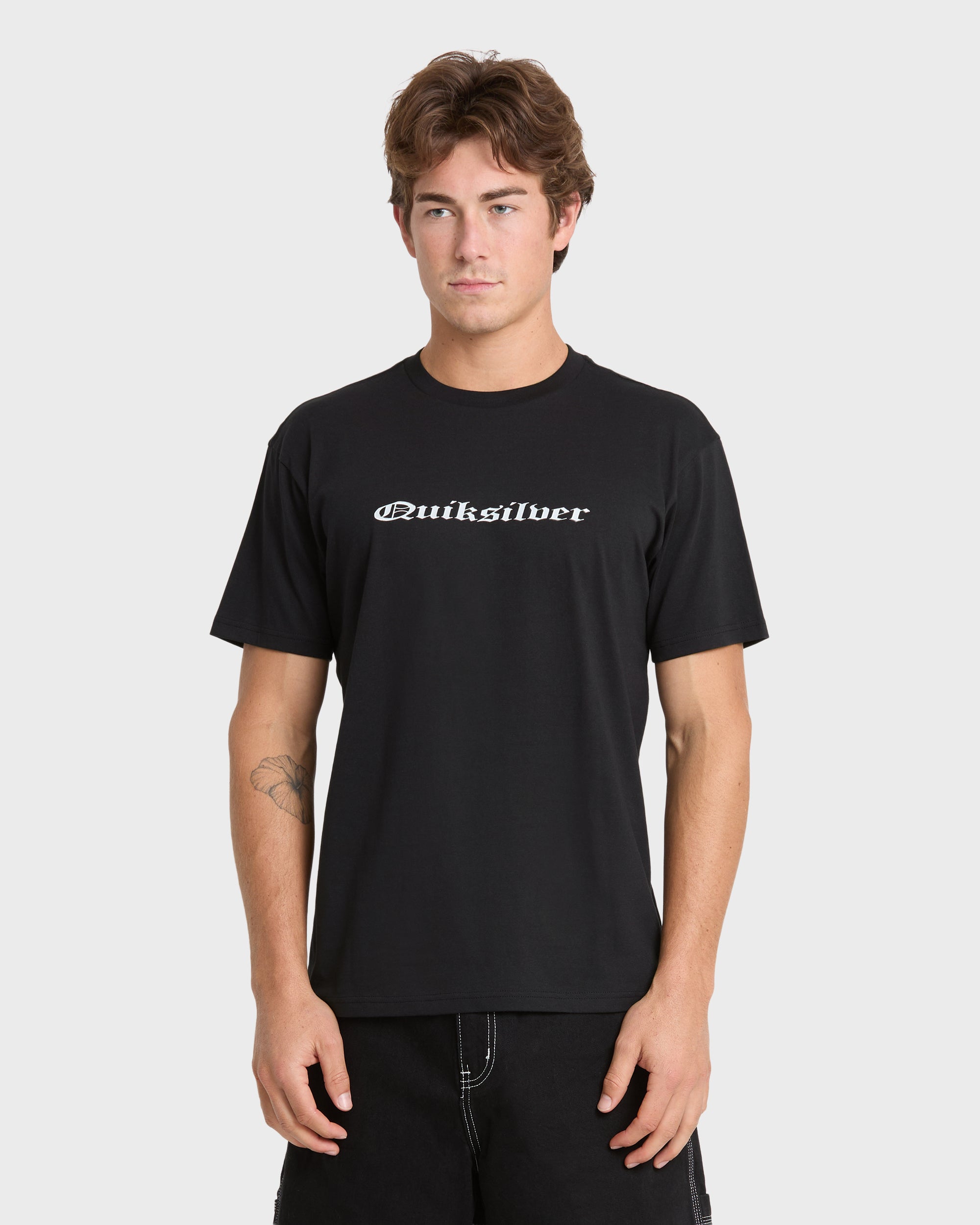 Image of Chrome English Short Sleeve Knit T-Shirt - Black