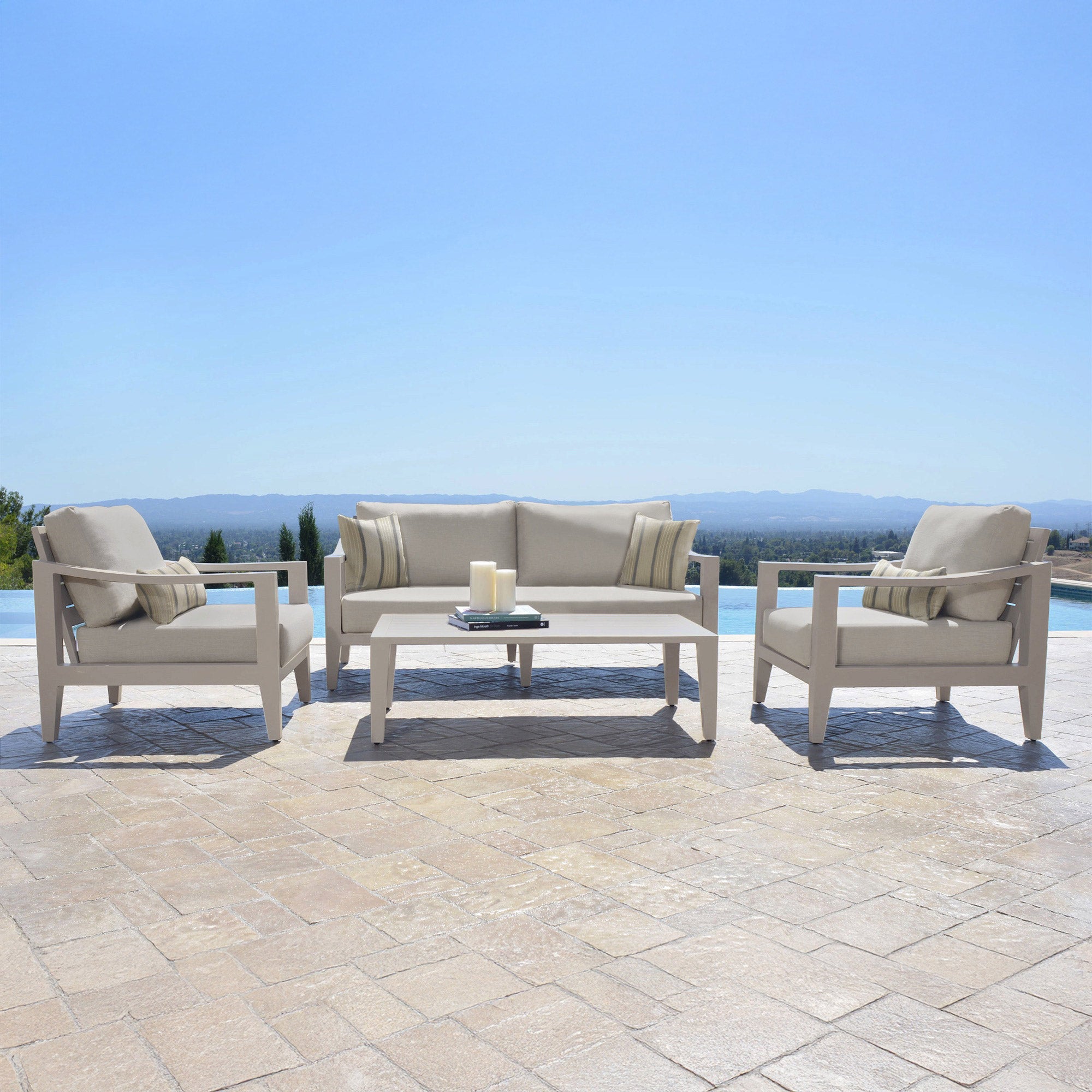 Hyland Hills 4-Piece Outdoor Seating Set