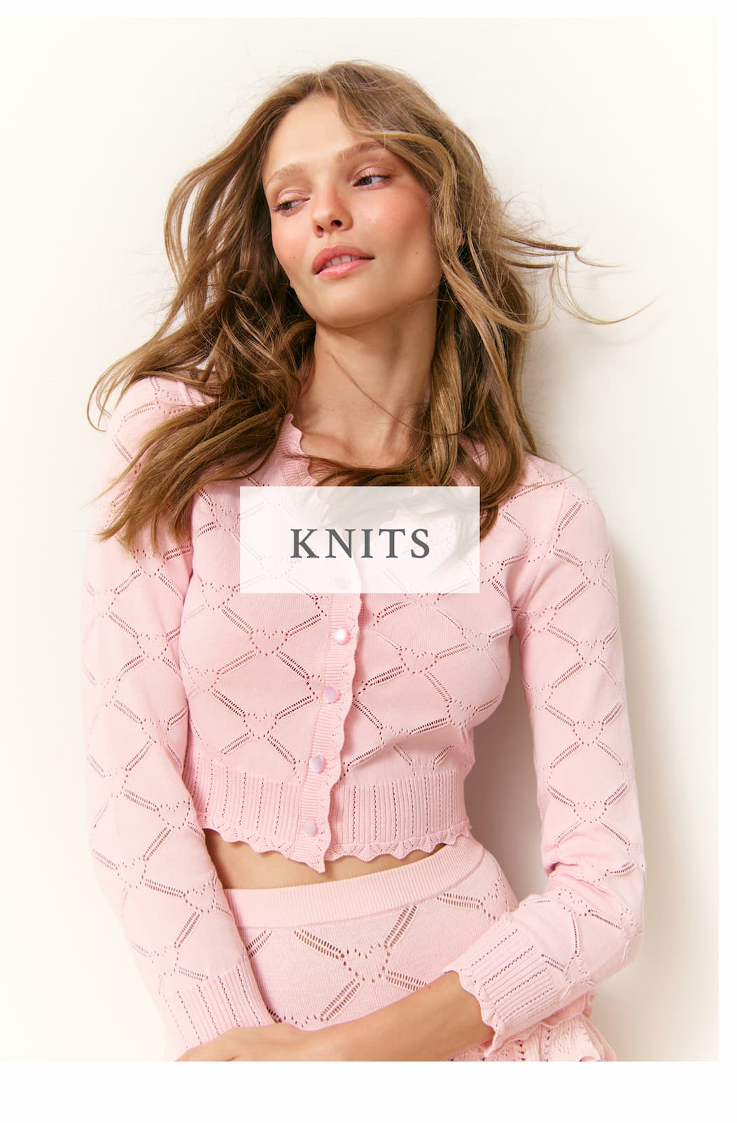<KNITS>