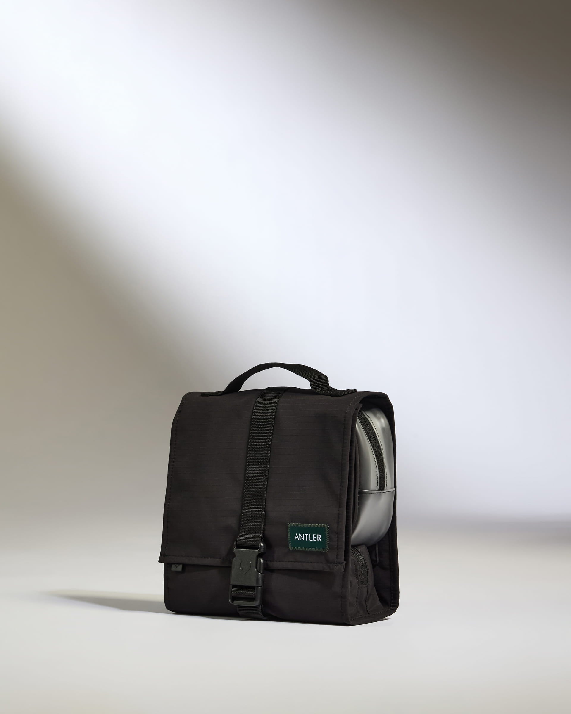 Image of Essential Hanging Wash Bag in Black