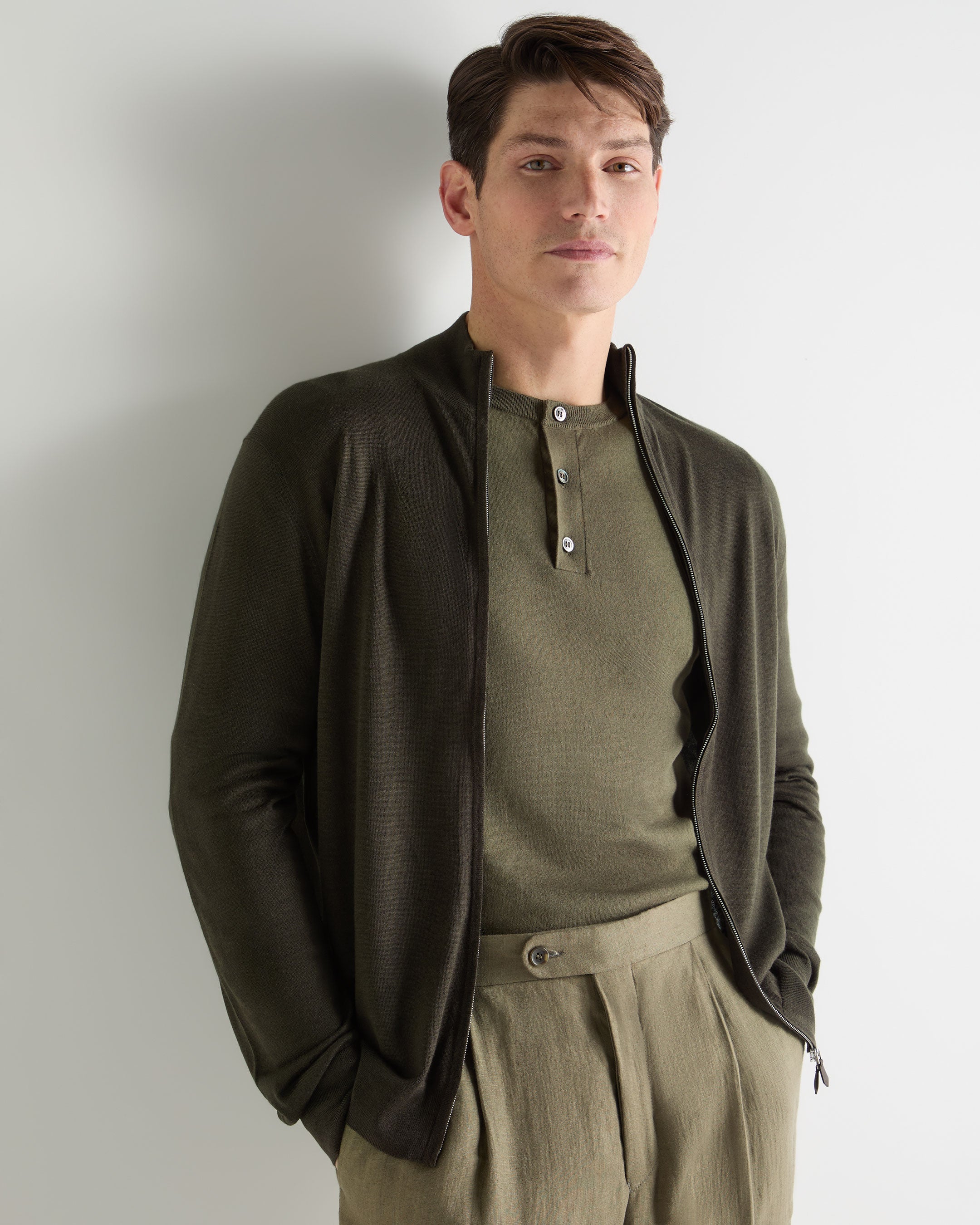 Image of Men's Hyde Fine Gauge Cashmere Full Zip Sweater Arabica Khaki Green