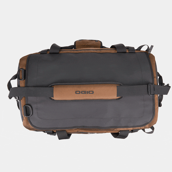3 ways of holding or carrying the duffel, strap handle or backpack straps