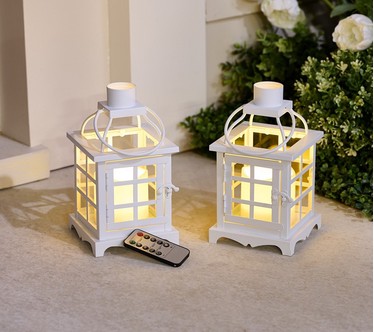 Hotel du Cobb by Dennis Basso Set of 2 Mini Lanterns with Candles