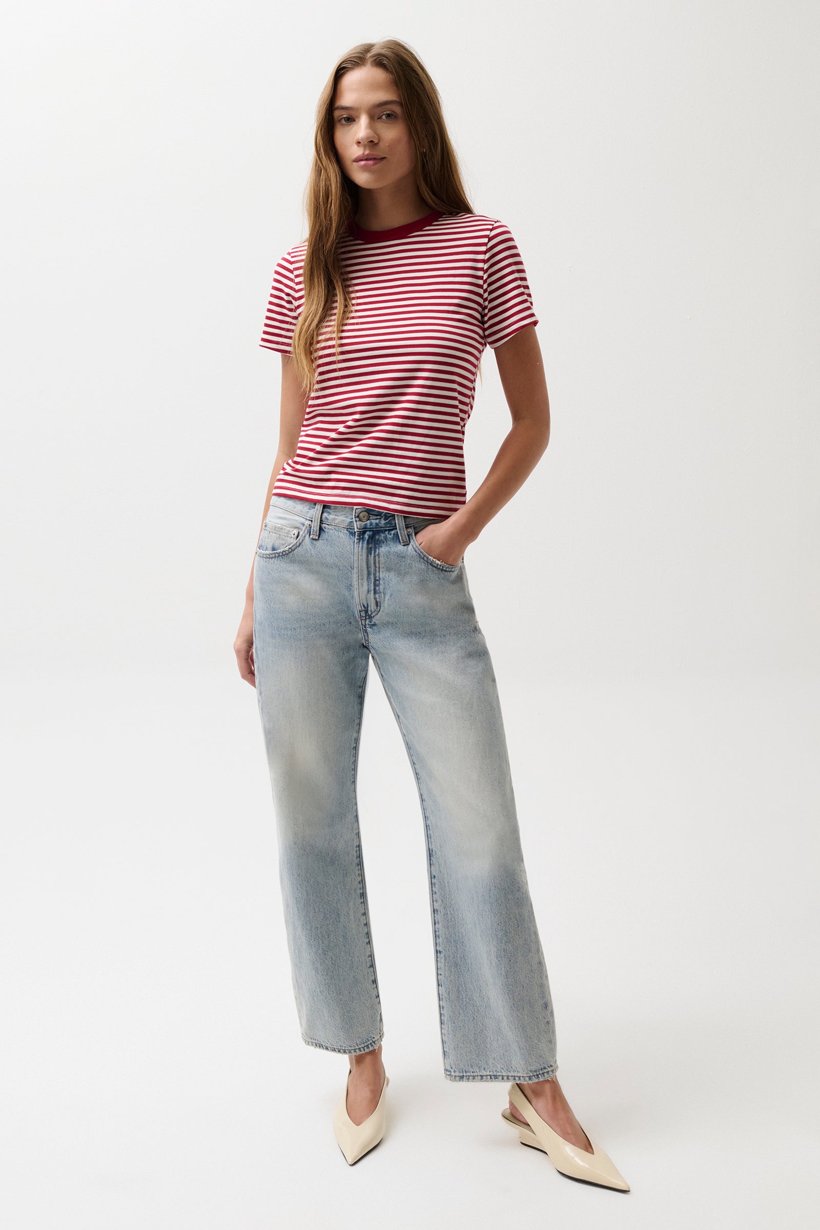 Image of Lexi Mid Rise Bowed Straight Jean - Bowie