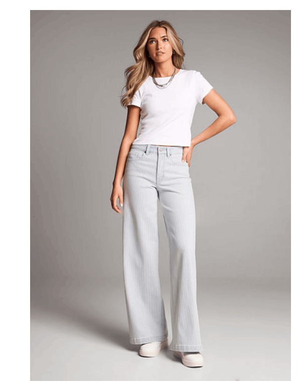Shop Women's Wide Leg Jeans