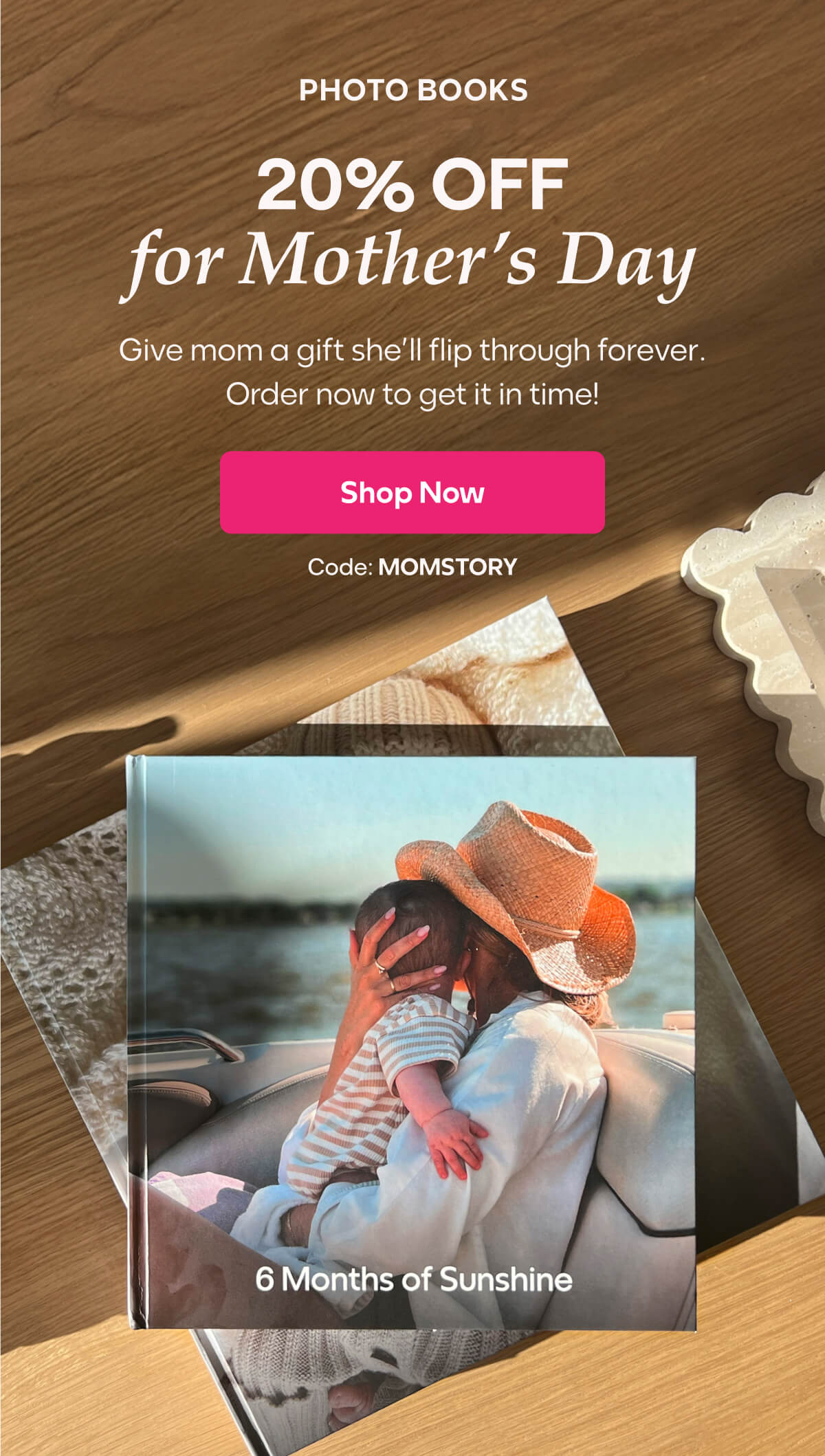 [MIXTILES] A stunning gift for mom delivered on time with Mixtiles. | ORDER NOW