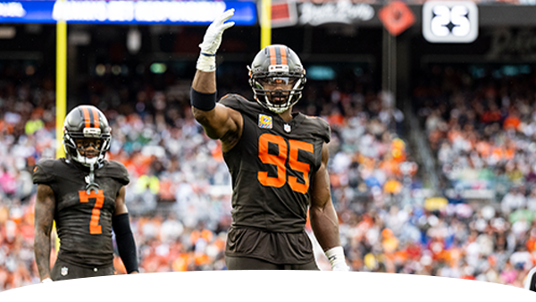 Article: The Huddle - Browns Can Use Win Over Dolphins to Stack Positive Momentum